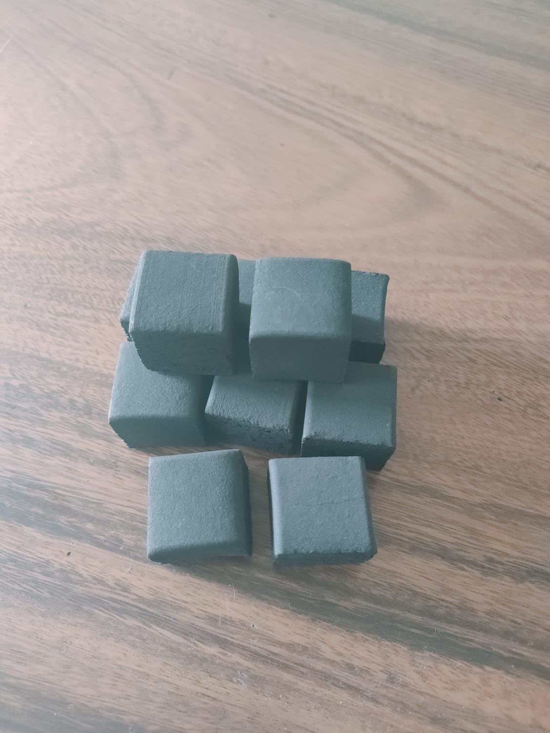cube ccharcoal